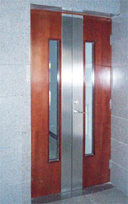 木質(zhì)烤漆防火門(mén)